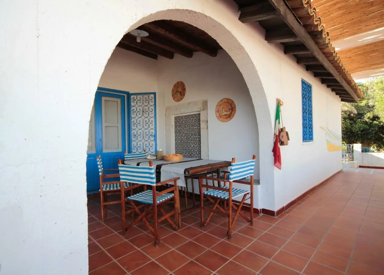 Дом отдыха Villa Delle Terrazze Пунта-Секка