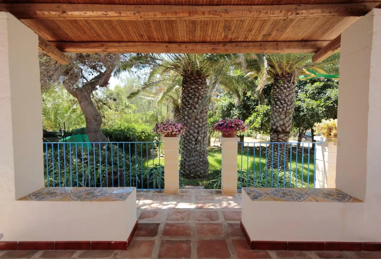 Villa Delle Terrazze Пунта-Секка Италия